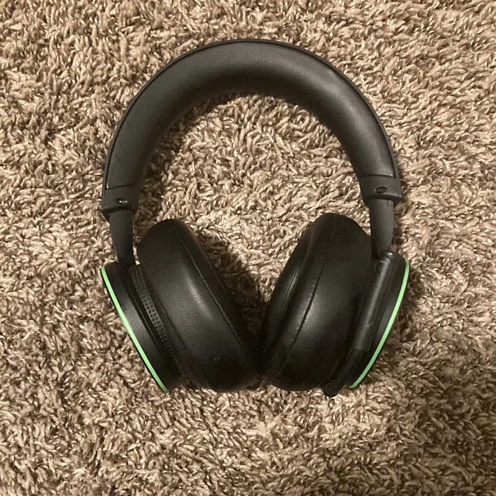 Xbox wireless headset